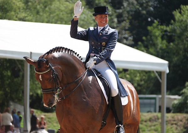 Anja Plönzke wint Finale World Dressage Masters !!